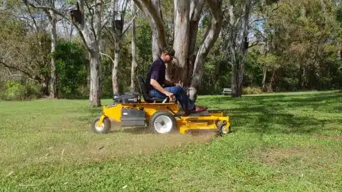 Sit On Mowers Ryan Walker And Model R
